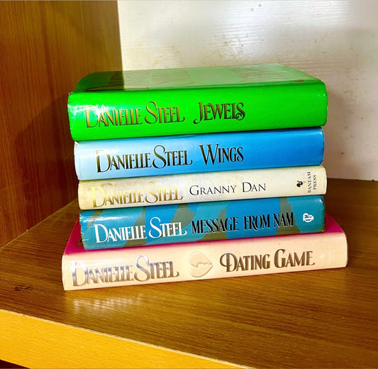 A10: DANIELLE STEEL COLLECTION