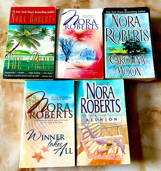 A23: NORA ROBERTS ROMANCE COLLECTION