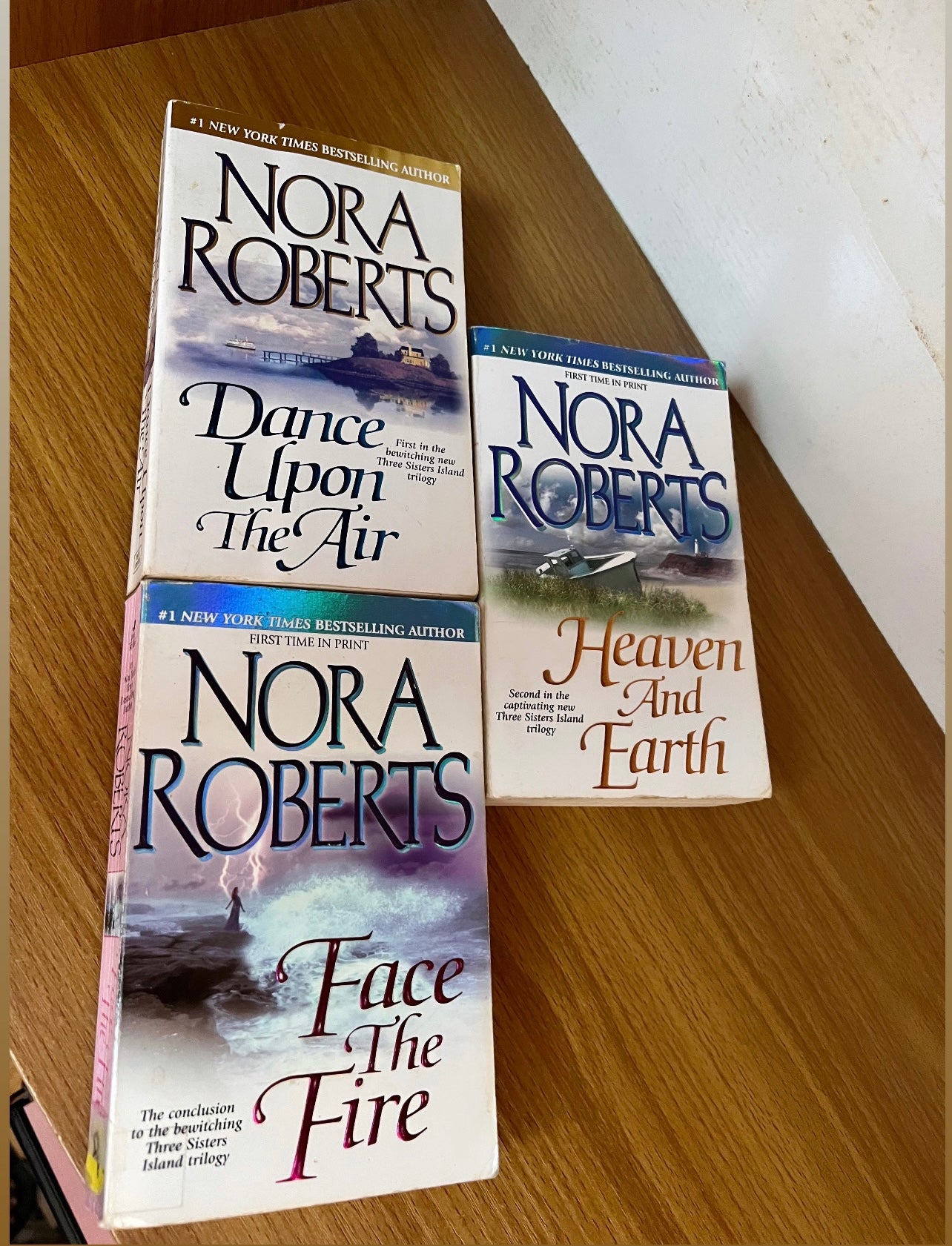 Nora Roberts Three Sisters Island Trilogy